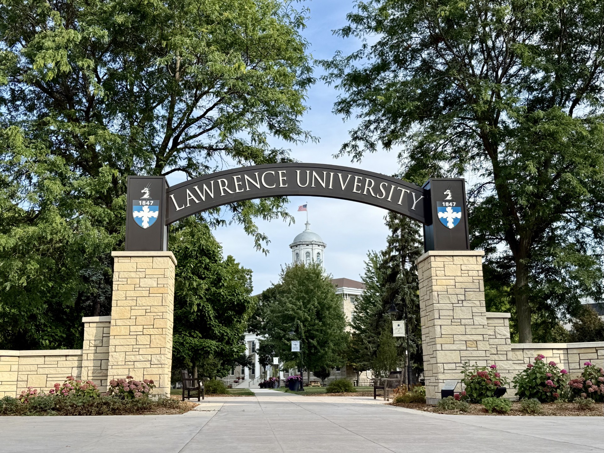 Lawrence University students earn Fulbright fellowships